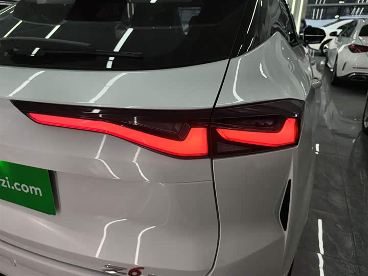 Фото 8 - Changan Oshan Z6