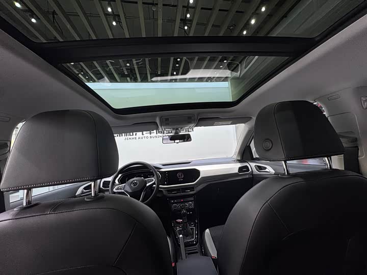 Фото 10 - Volkswagen Tacqua