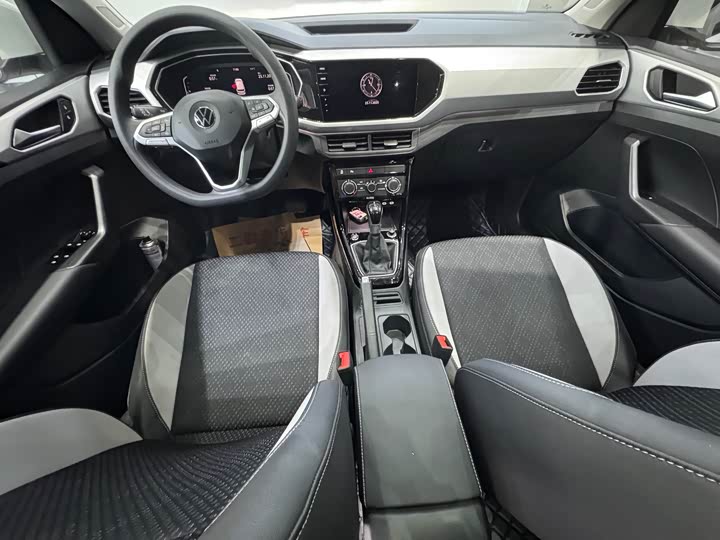 Фото 11 - Volkswagen Tacqua