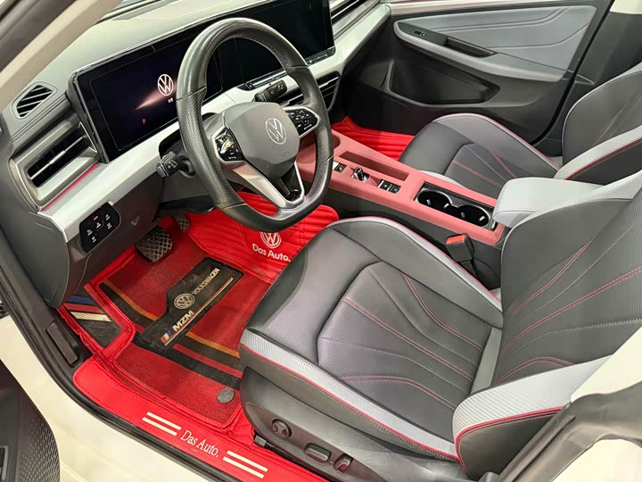 Фото 11 - Volkswagen Lamando L