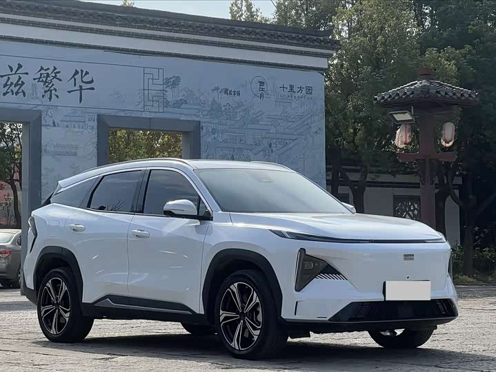 Фото 3 - Geely Galaxy L7