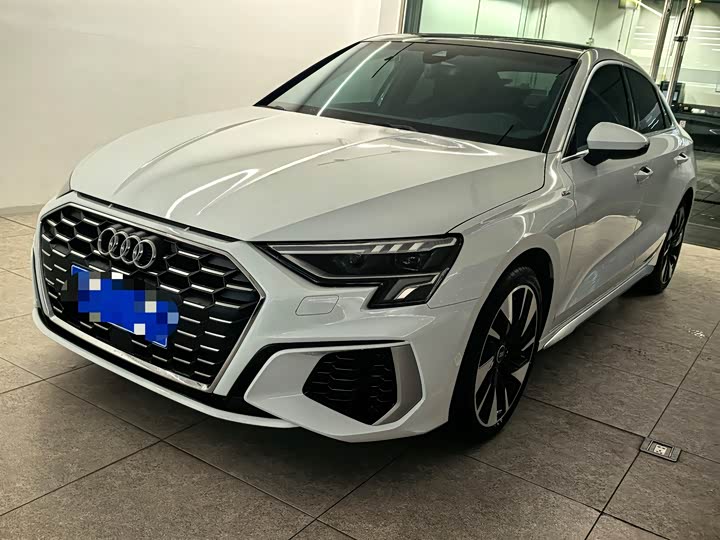 Фото 1 - Audi A3