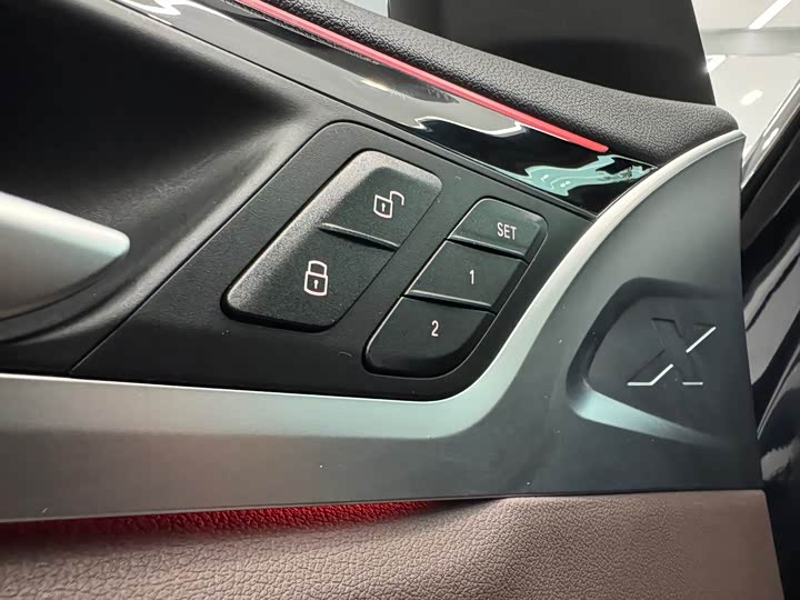 Фото 18 - BMW X3