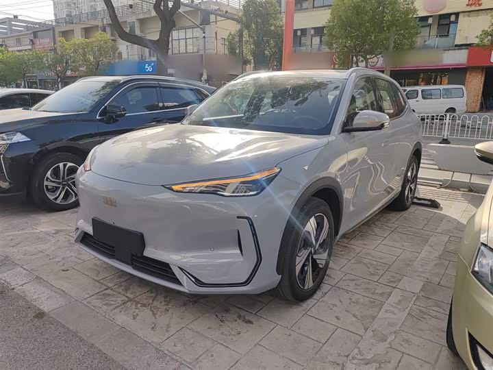 Фото 2 - Geely Galaxy E5