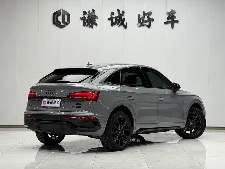 Фото 3 - Audi Q5L Sportback