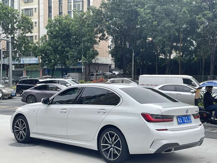 Фото 3 - BMW 3 Series