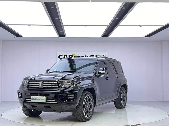 Фото 1 - Tank 700 Hybrid