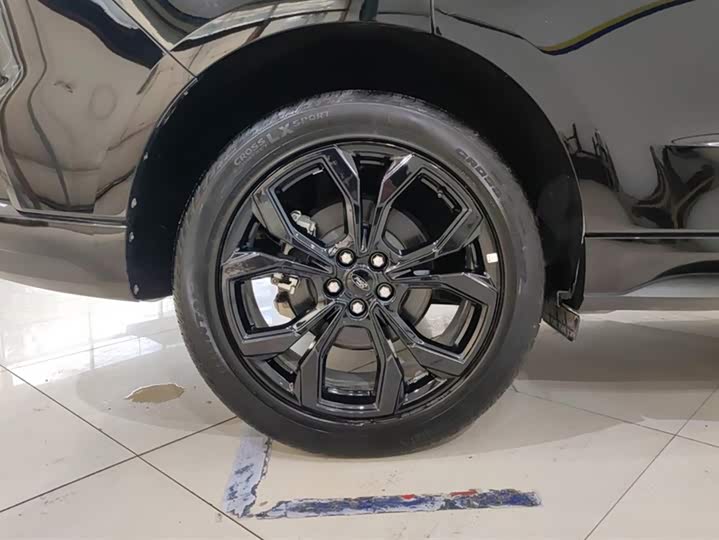 Фото 6 - Ford Edge