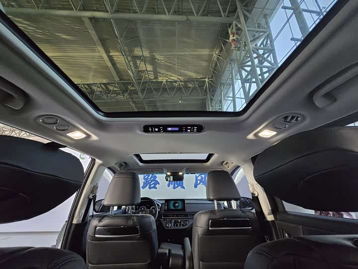 Фото 28 - Honda Elysion