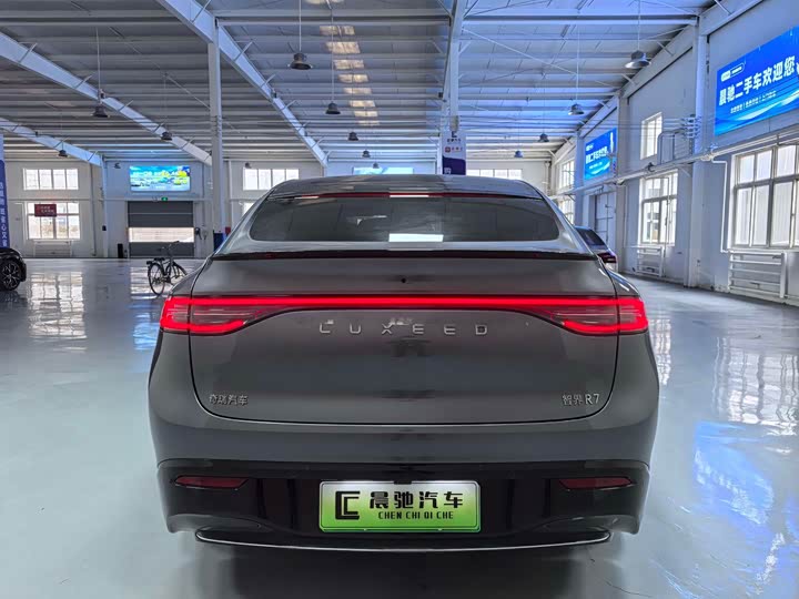 Фото 6 - Luxeed R7