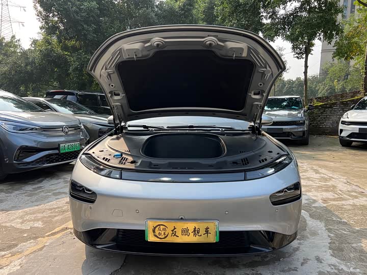 Фото 4 - XPeng P7