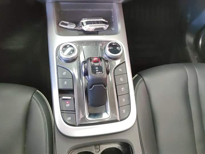 Фото 16 - Tank 300