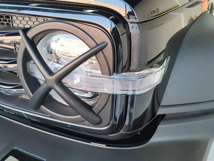 Фото 5 - Tank 300