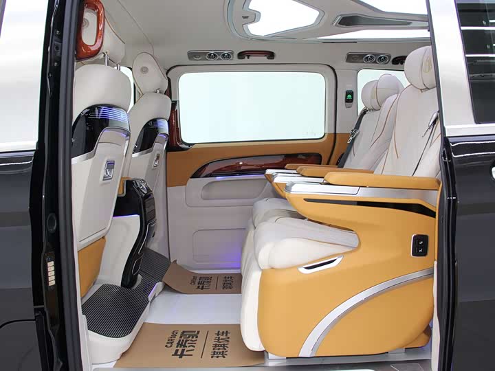 Фото 12 - Mercedes-Benz Vito