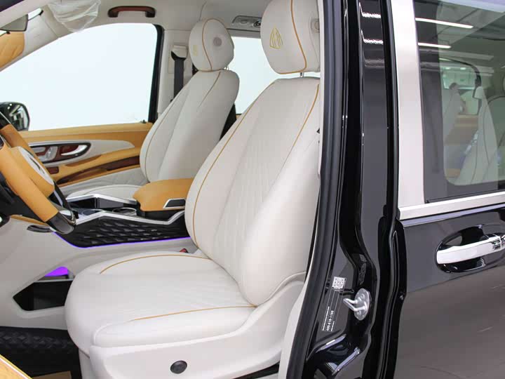 Фото 16 - Mercedes-Benz Vito