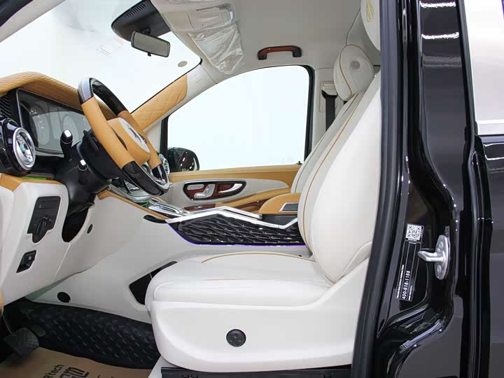 Фото 18 - Mercedes-Benz Vito