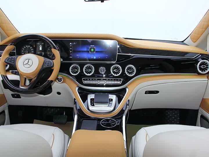 Фото 21 - Mercedes-Benz Vito