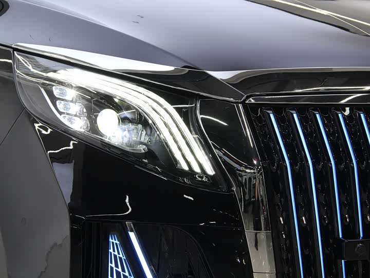 Фото 25 - Mercedes-Benz Vito