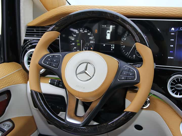 Фото 8 - Mercedes-Benz Vito