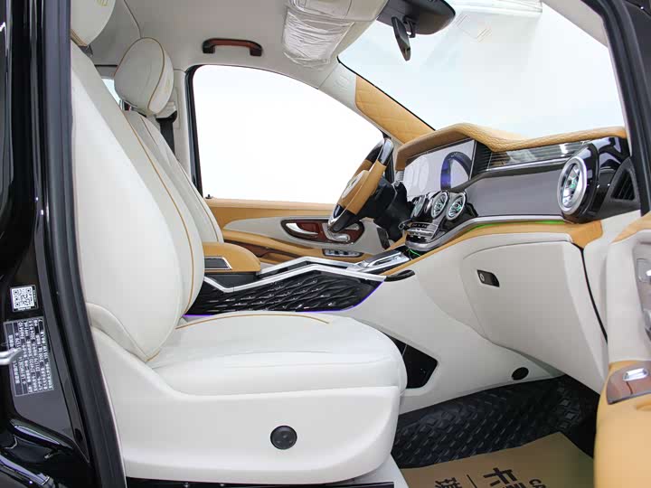 Фото 9 - Mercedes-Benz Vito