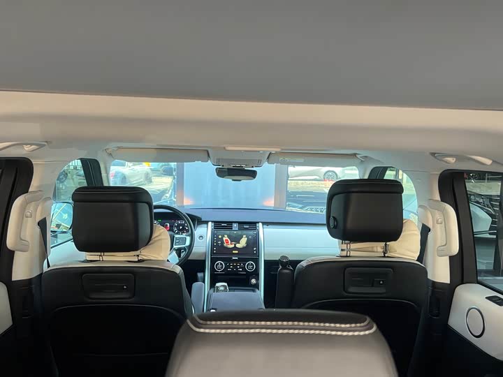 Фото 11 - Land Rover Discovery