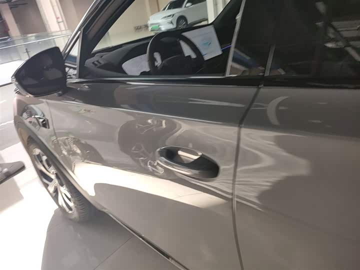 Фото 5 - BYD Tang Hybrid/EV