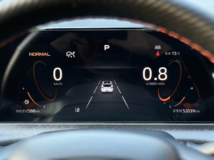 Фото 16 - Changan UNI-T