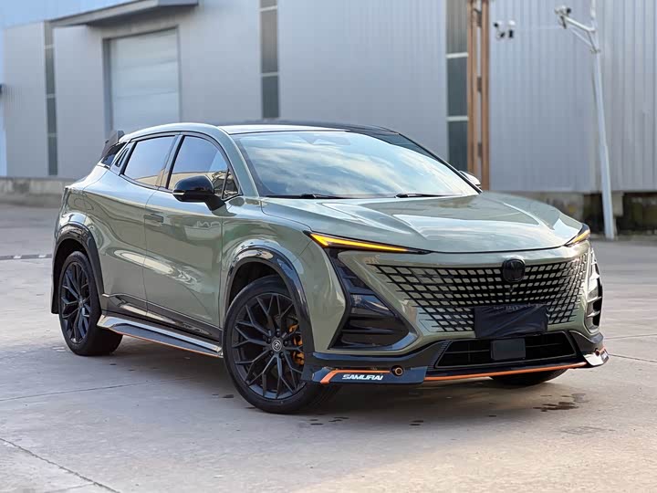 Фото 2 - Changan UNI-T