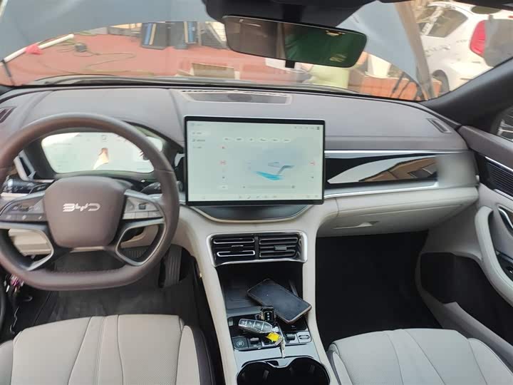 Фото 10 - BYD Song Plus Hybrid/EV