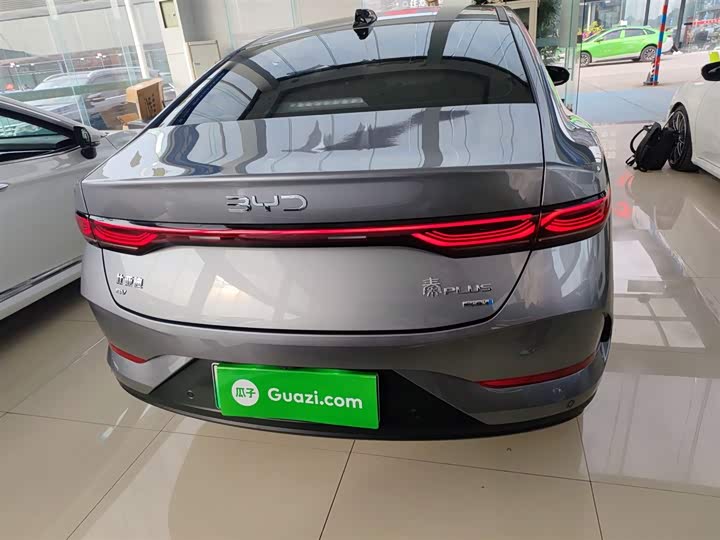 Фото 6 - BYD Qin Plus