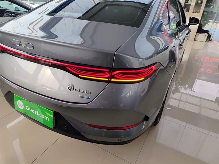 Фото 8 - BYD Qin Plus