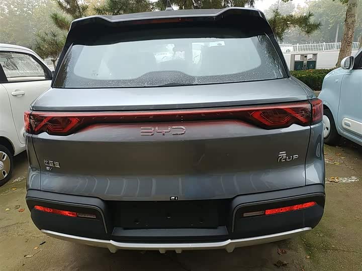 Фото 6 - BYD Yuan Up