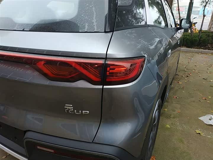 Фото 8 - BYD Yuan Up