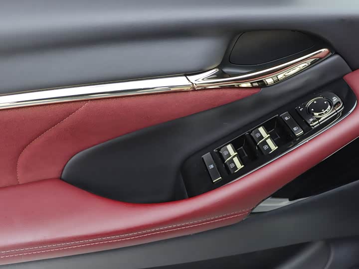 Фото 12 - GAC Trumpchi M8