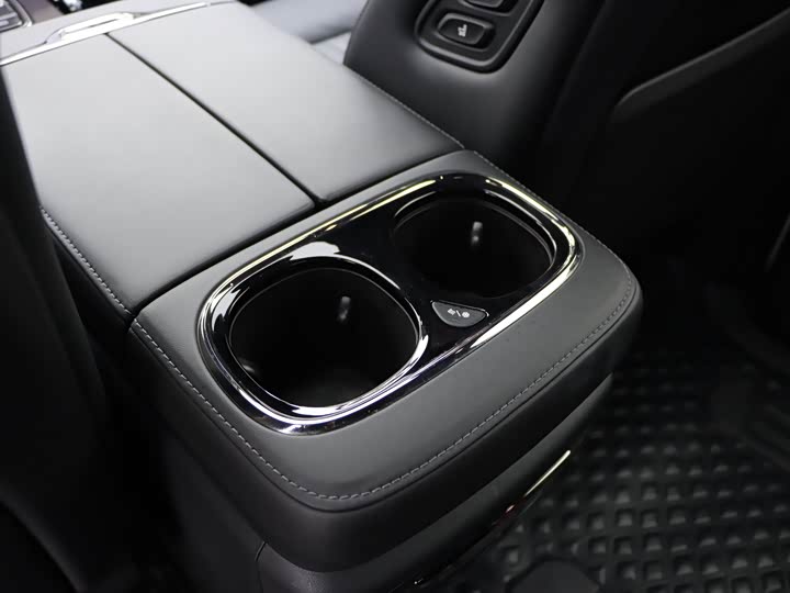 Фото 20 - GAC Trumpchi M8