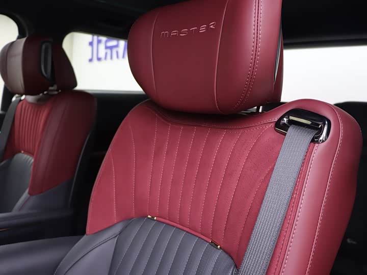 Фото 21 - GAC Trumpchi M8