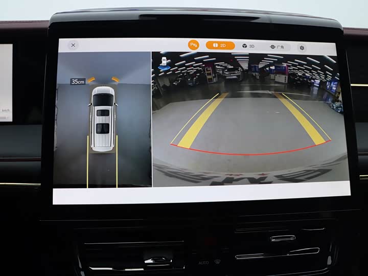 Фото 24 - GAC Trumpchi M8