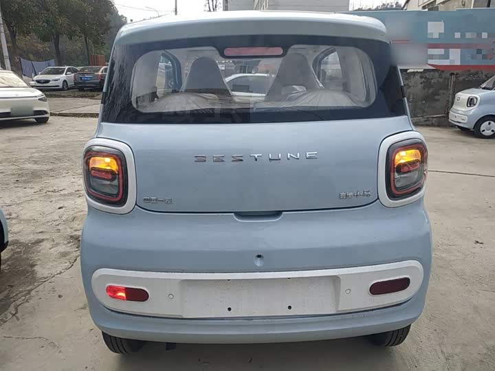 Фото 6 - Bestune Pony