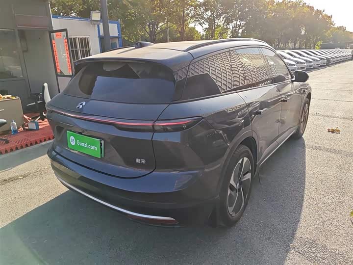 Фото 7 - Nio ES6