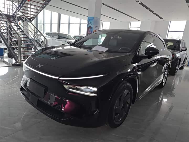 Фото 2 - XPeng G7