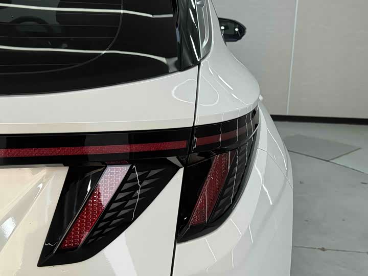 Фото 11 - Hyundai Tucson L