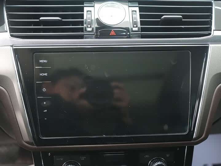 Фото 15 - Volkswagen Phideon