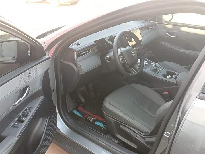 Фото 13 - BYD Qin Plus