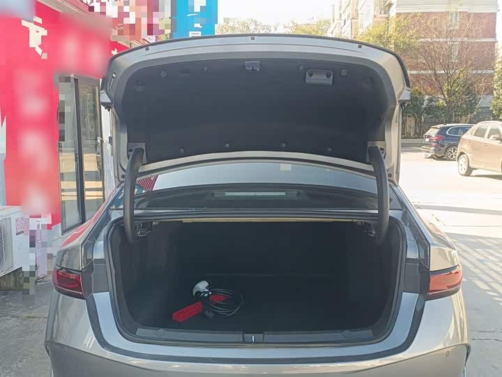 Фото 9 - BYD Qin Plus