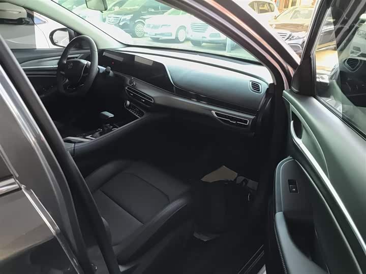 Фото 10 - Changan Eado Plus