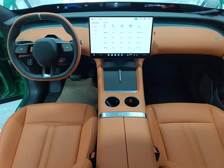 Фото 12 - Xiaomi YU7