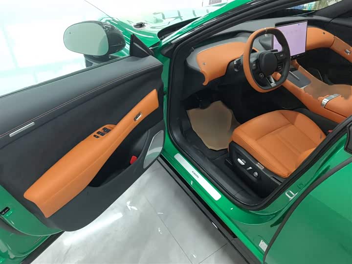 Фото 13 - Xiaomi YU7