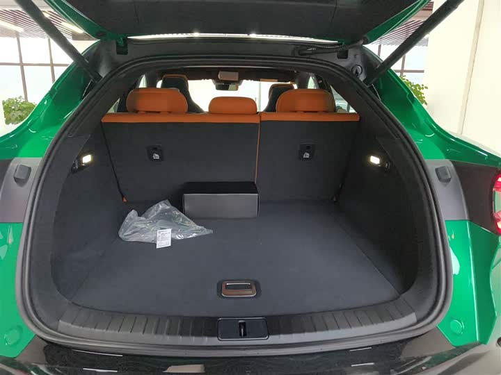 Фото 9 - Xiaomi YU7