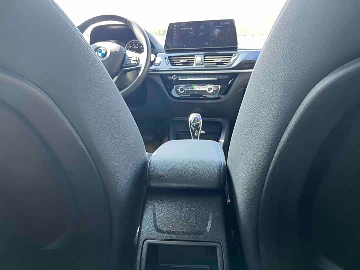 Фото 10 - BMW 1 Series