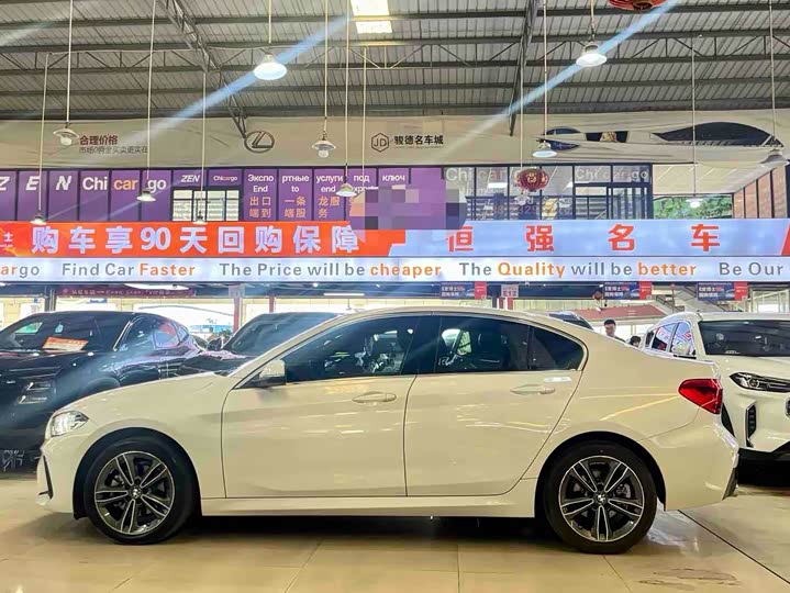 Фото 3 - BMW 1 Series